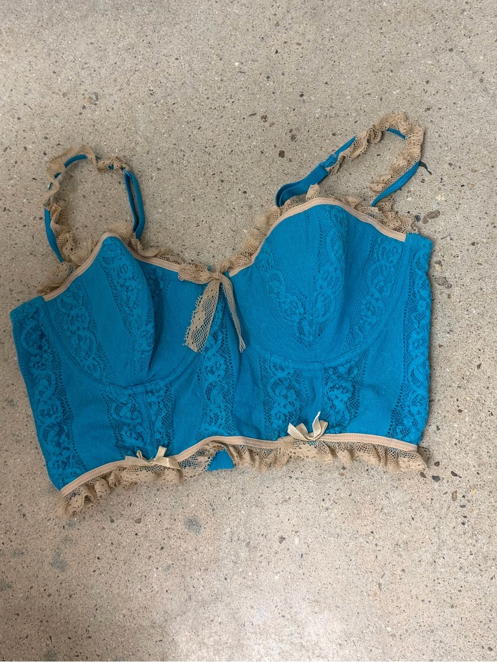 Turquoise frederick’s of hollywood Lace Bustier Bralette with Tan Trim